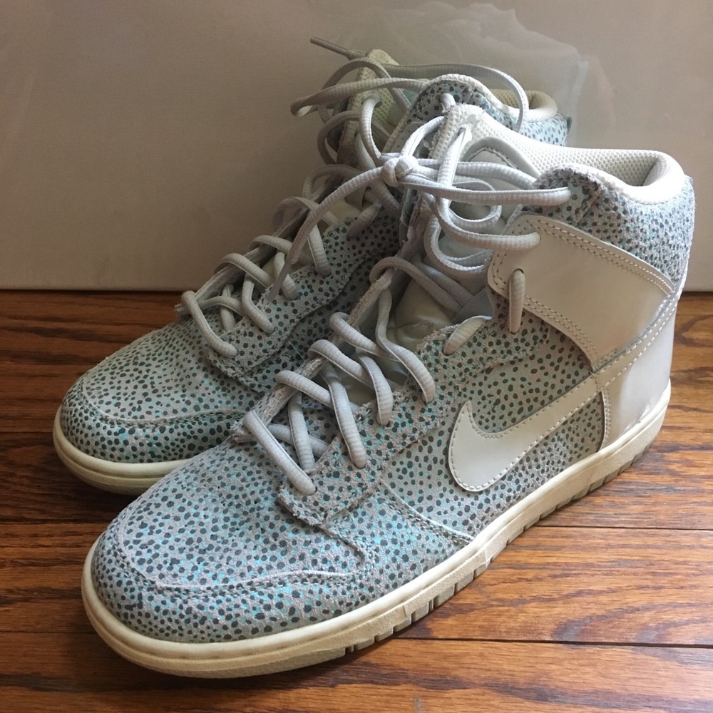 Nike High top sneakers